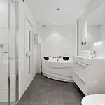 Lejlighedshotel Enter Luxury 4*