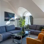 Enter Luxury 4*