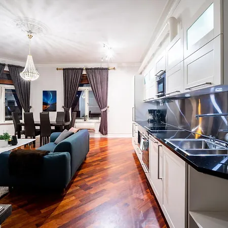 Enter - Exclusive Hotel apartamentowy Tromsø