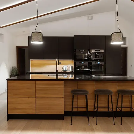 Enter - Exclusive 4* Tromsø